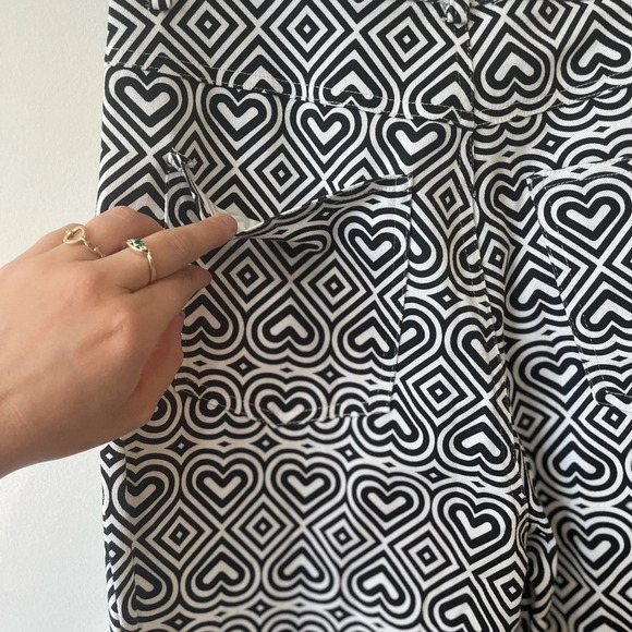 NWOT Another Girl|| Heart Printed straight leg jeansSize 4. Sold on Free people - Picture 7 of 7